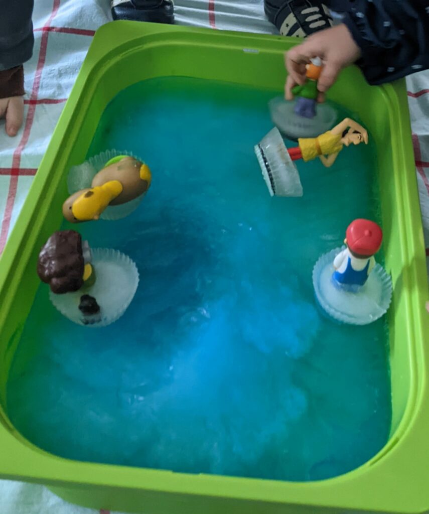 Bac sensoriel d'hiver